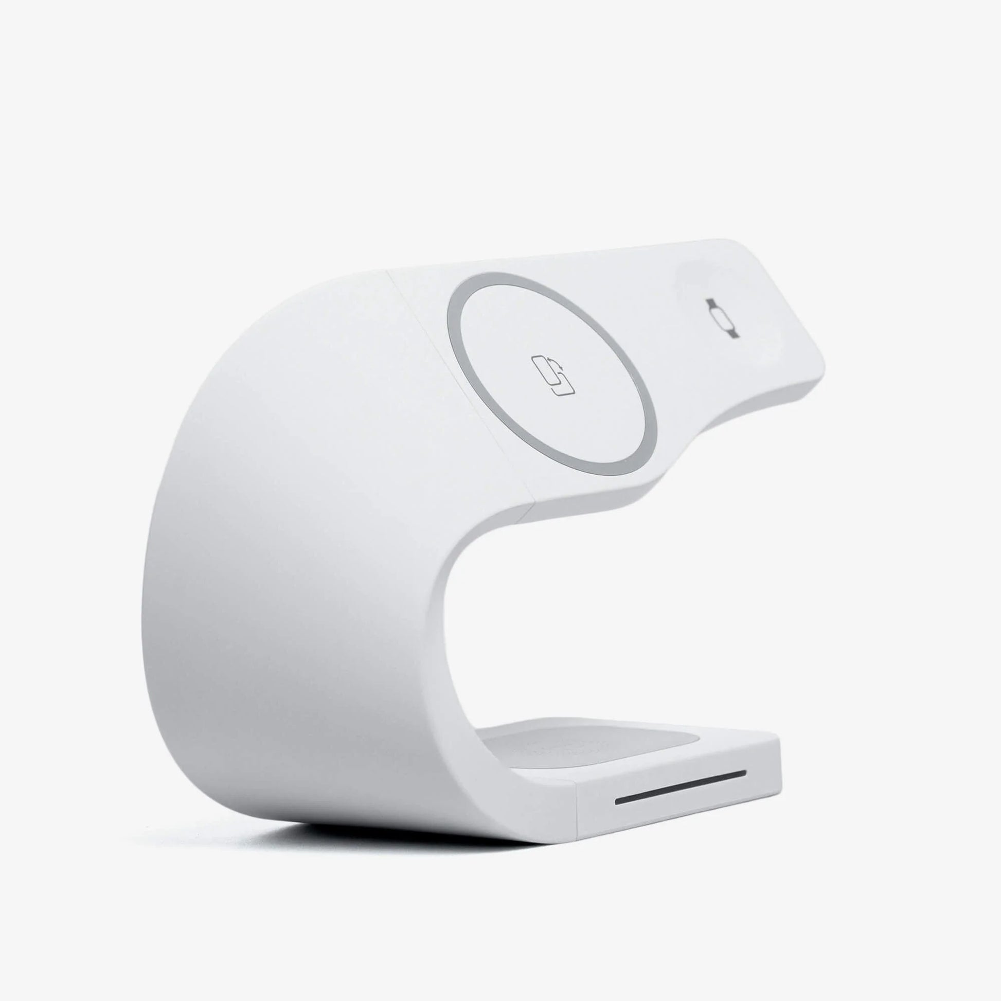 The Simpli MagSafe Charger – Effortless, Fast Charging with Magnetic Precision